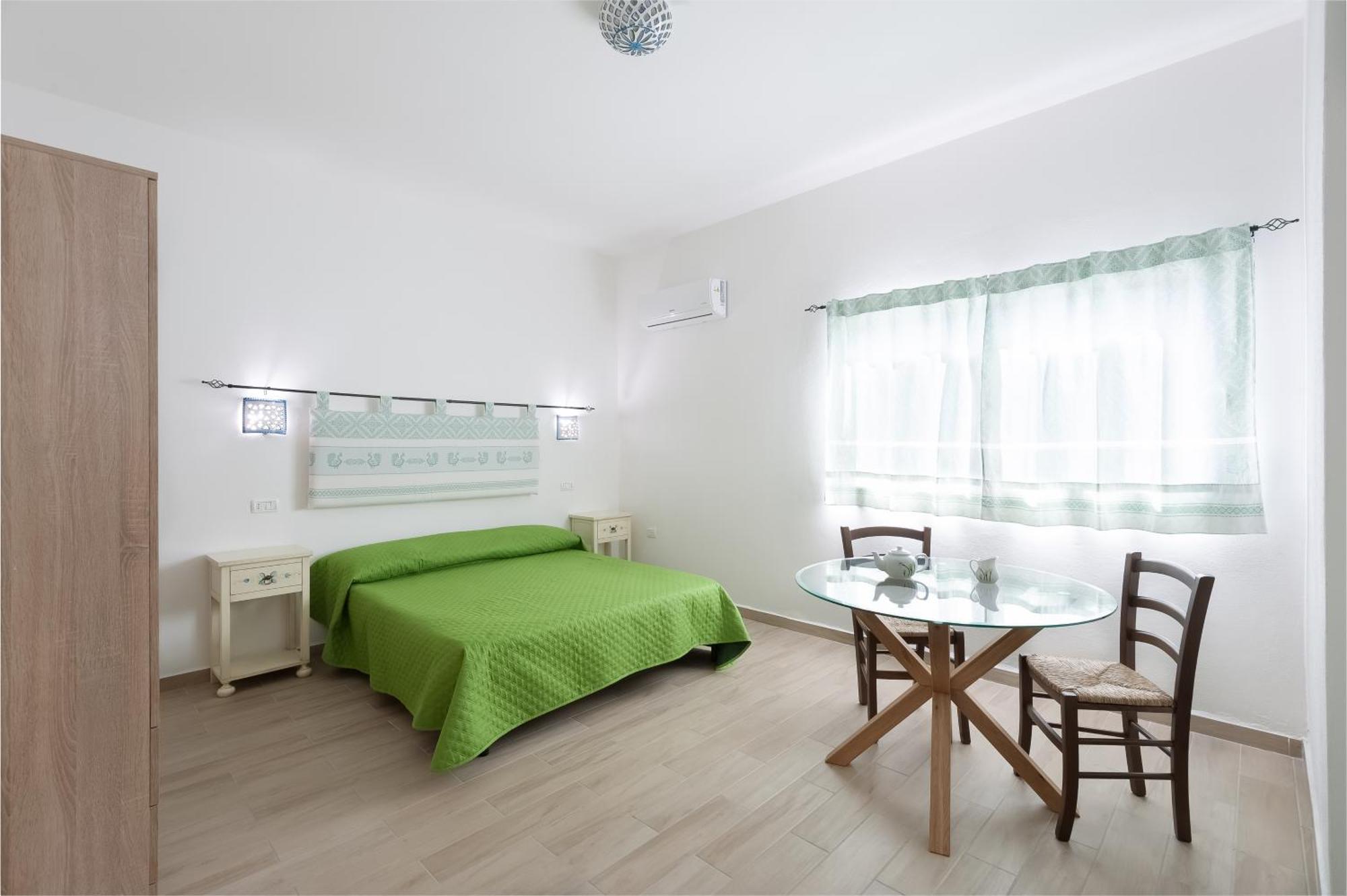 Beb Con Piscina Villa Del Borgo Badesi Ngoại thất bức ảnh